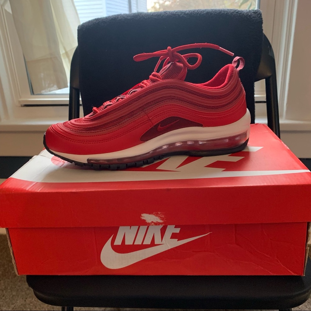 BRAND NEW Nike Women’s Red Air Max 97